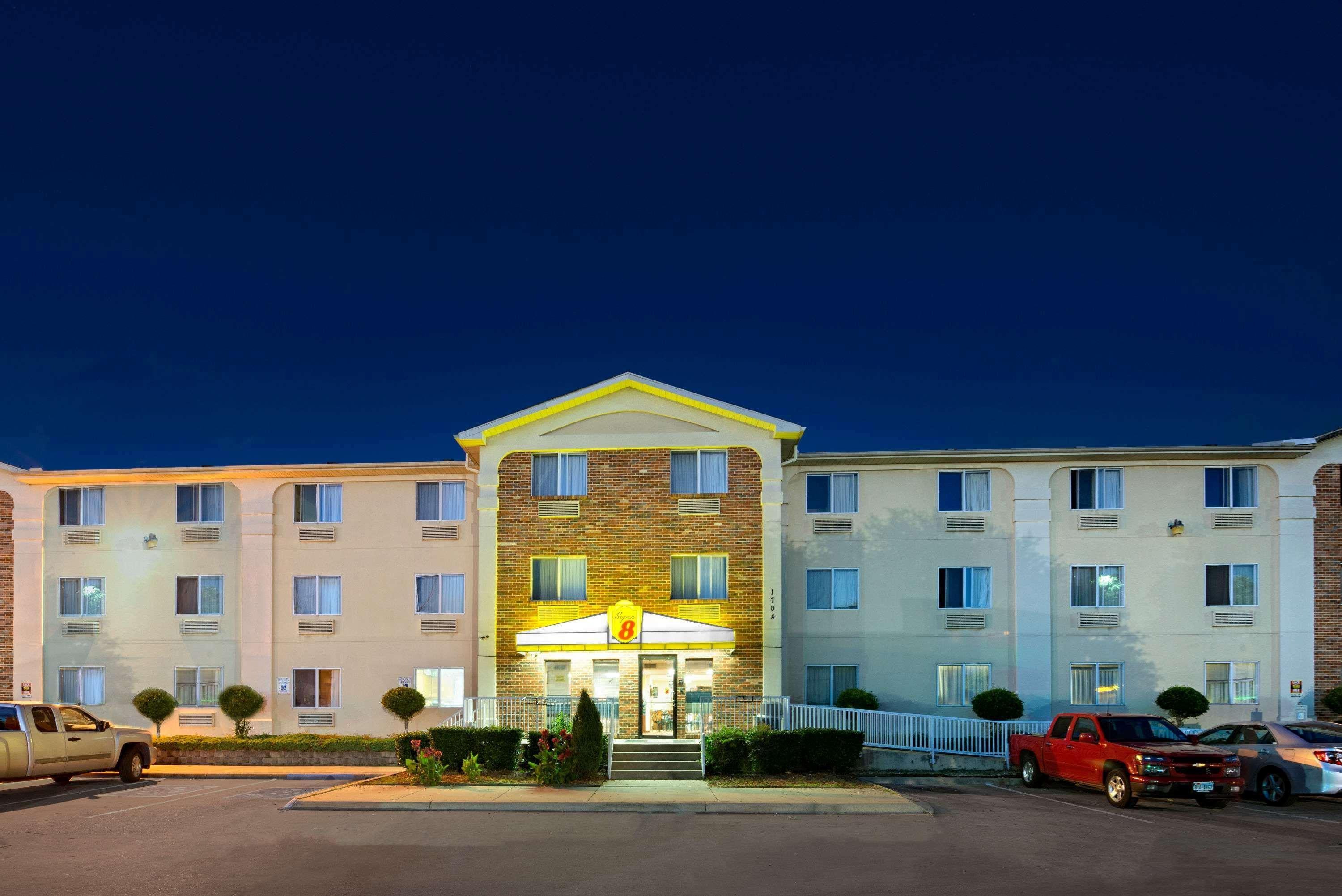 Super 8 By Wyndham Plano/Dallas Area Exterior foto